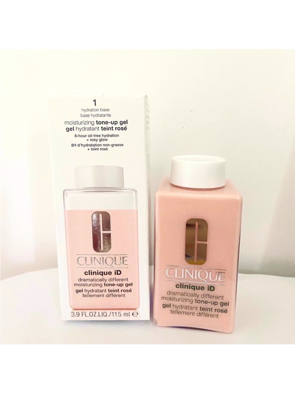 Clinique iD Dramatically
Different Moisturizing Tone-up Gel